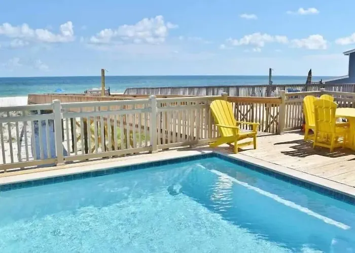 Beachfront 8bedrooms Lemonshello Holiday home *