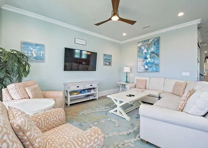 Beachfront 8bedrooms Lemonshello
