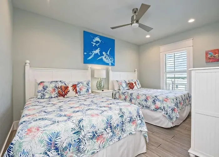 Beachfront 8bedrooms Lemonshello